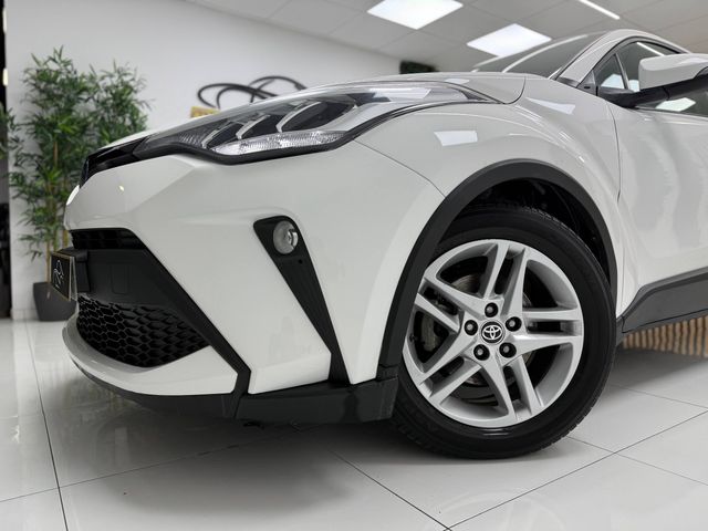 TOYOTA C-HR 125H Active desde 299€/mes*