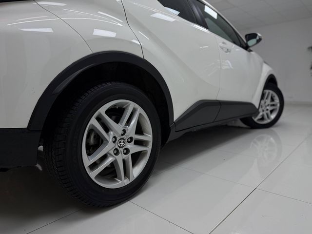 TOYOTA C-HR 125H Active desde 299€/mes*