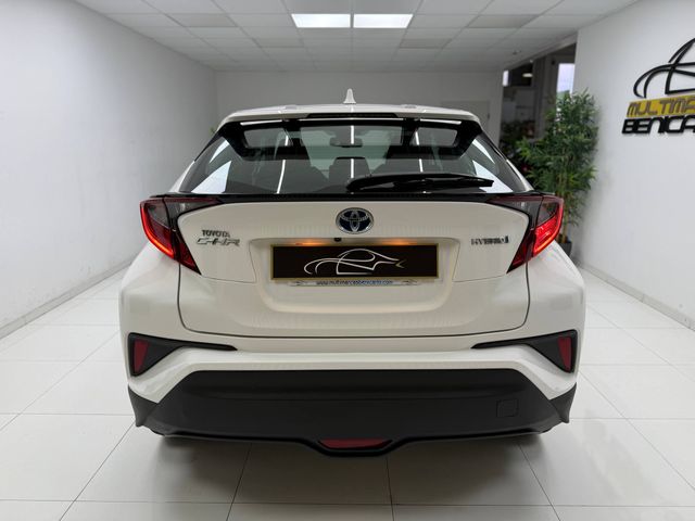 TOYOTA C-HR 125H Active desde 299€/mes*