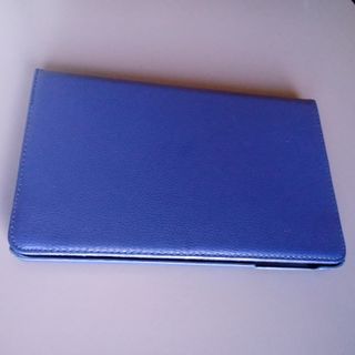 Funda giratoria para tablet azul
