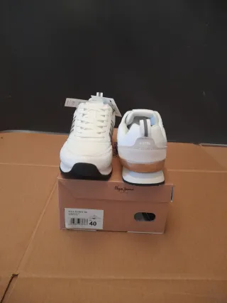 Deportivas Pepe Jeans Blancas y Doradas Talla 40