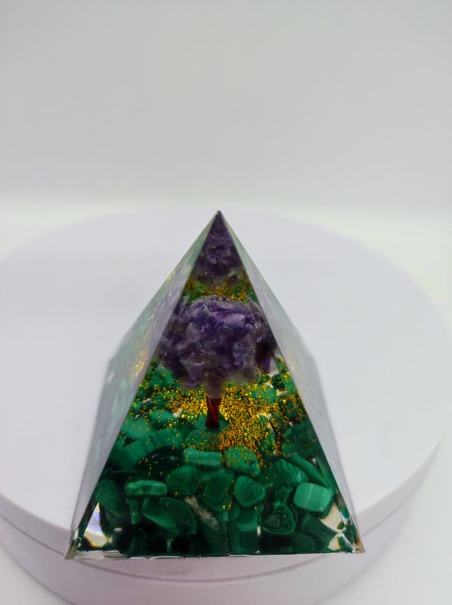 Piramide Zen Malachite Ametista