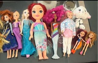 Bambole Disney e altre