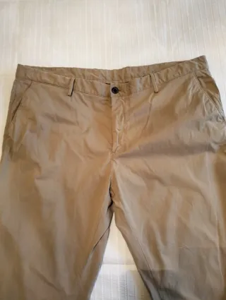 Pantalón camel Massimo Dutti