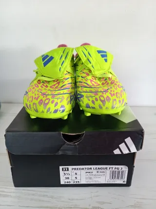 Botas de fútbol Adidas Predator