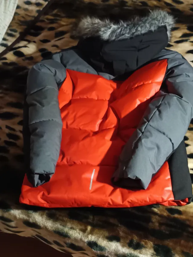 Anorak ICEPEAK gris y rojo