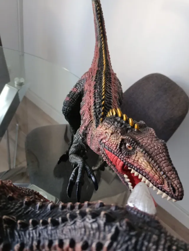 2 Dinosaurios Grandes Juguete y gruñe