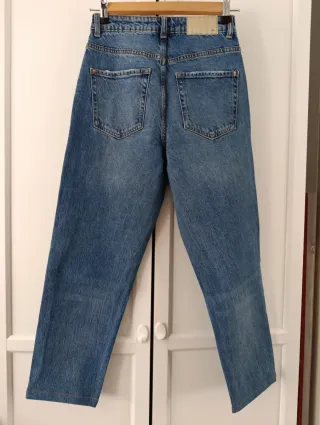 Pantalón vaquero Zara azul