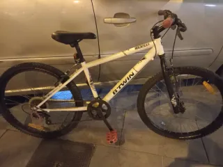 Bicicleta Montaña BTWIN Blanca