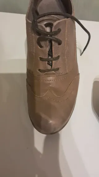 Zapatos de piel tacón cordones
