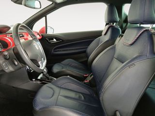 DS DS 3 Ines de la Fressange