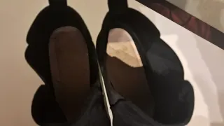 Botines negros tacón