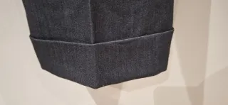 Pantalón pinzas Zara gris