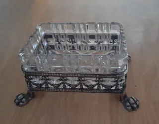 Posacenere e portasigarette realizzato a mano