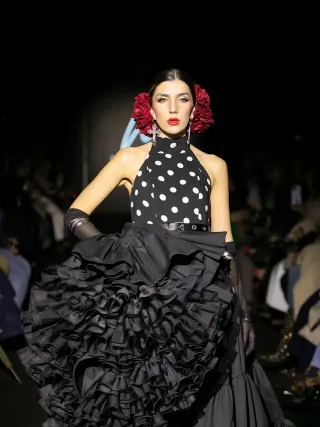 Vestido Flamenca Negro Lunares