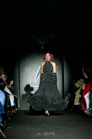 Vestido Flamenca Negro Lunares