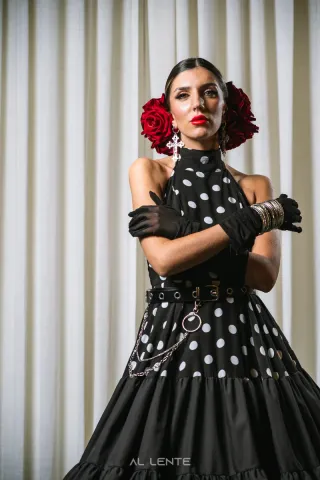 Vestido Flamenca Negro Lunares