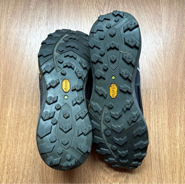 Zapatilla Montura Talla 42.5 Azul/Gris