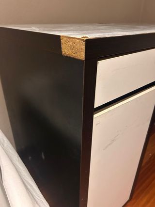 Scrivania Ikea Nero e Bianco con cassettiera