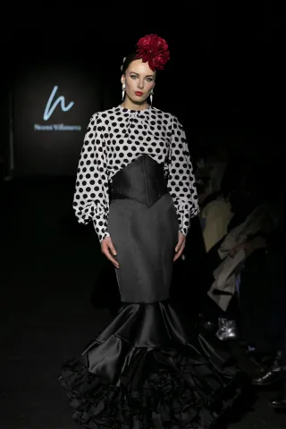 Look Flamenco Negro y Blanco