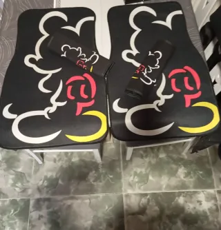 Lote.Alfombrillas,Fundas Cinturón,cenicero Mickey