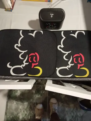 Lote.Alfombrillas,Fundas Cinturón,cenicero Mickey