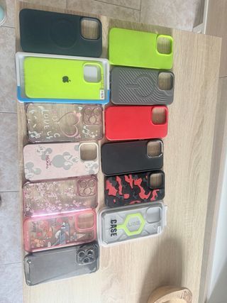 Fundas iPhone 15 Pro Max lote completo  15€