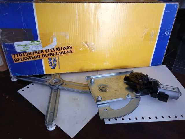 Elevalunas Delantero Dcho. Laguna