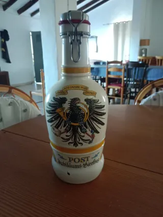 Botella de cerveza alemana Post