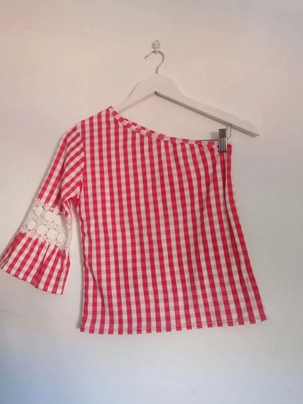 Cappuccio rosso sdds