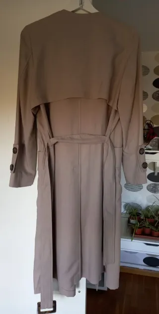 Prenda Tipo Gabardina de AD Beige Talla 36