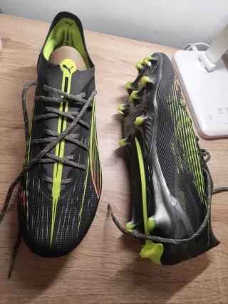 Botas Fútbol Puma Ultra 5 Ultimate MG Talla 43