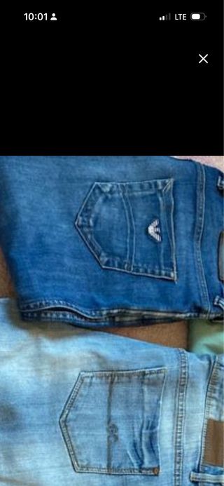 Pantalones vaqueros y piano