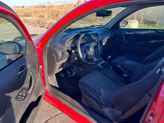 Alfa Romeo 147 Distintive 3p 2005 sin etiqueta