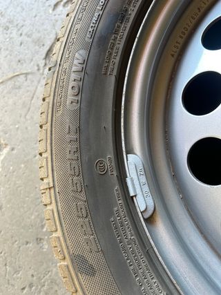 Llanta de repuesto Mercedes Vito