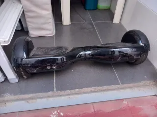 Hoverboard Denver Negro. Con cargador luz