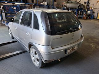 (Ref 15421) Desguace OPEL CORSA C 1.2 16V (75 CV)