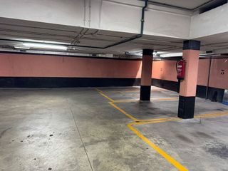 Garaje en venta en Pueblo Nuevo en Madrid