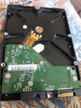 Disco Duro Western Digital 640GB WD6400AAKS