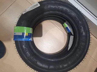 Cubierta  o rueda Vespa 125 Michelin 3.00-10 42J S