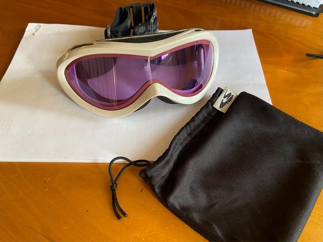 Gafas de Ventisca Swans .Moradas.