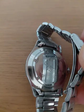 Reloj Lotus Plata y Blanco