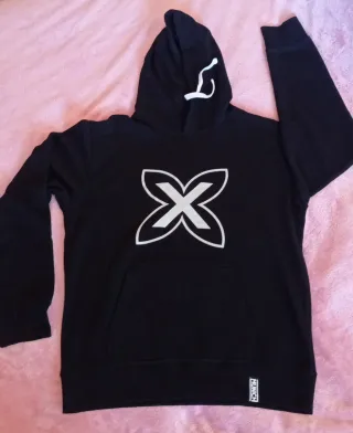 Lote 5Sudaderas: CK, Nike, Estra,Munich Bershka