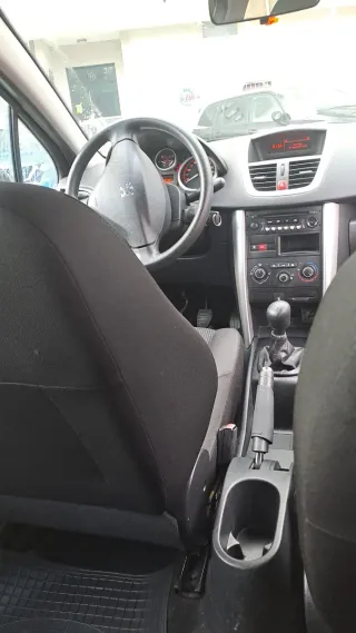 Peugeot 207 2007
