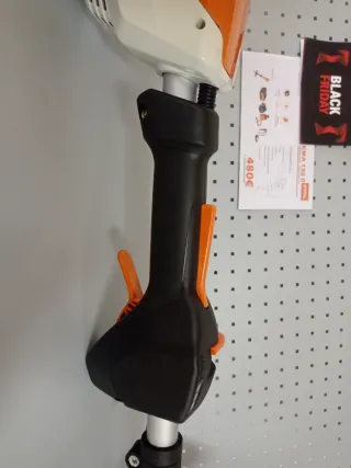 Desbrozadora STIHL KMA 130R(combi)