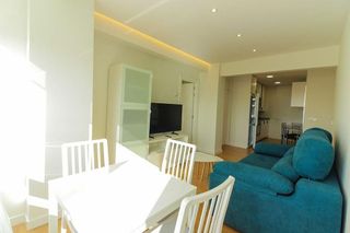 Piso en alquiler en Cuatro Caminos en Santander