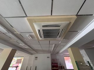 Local comercial en venta en Villena