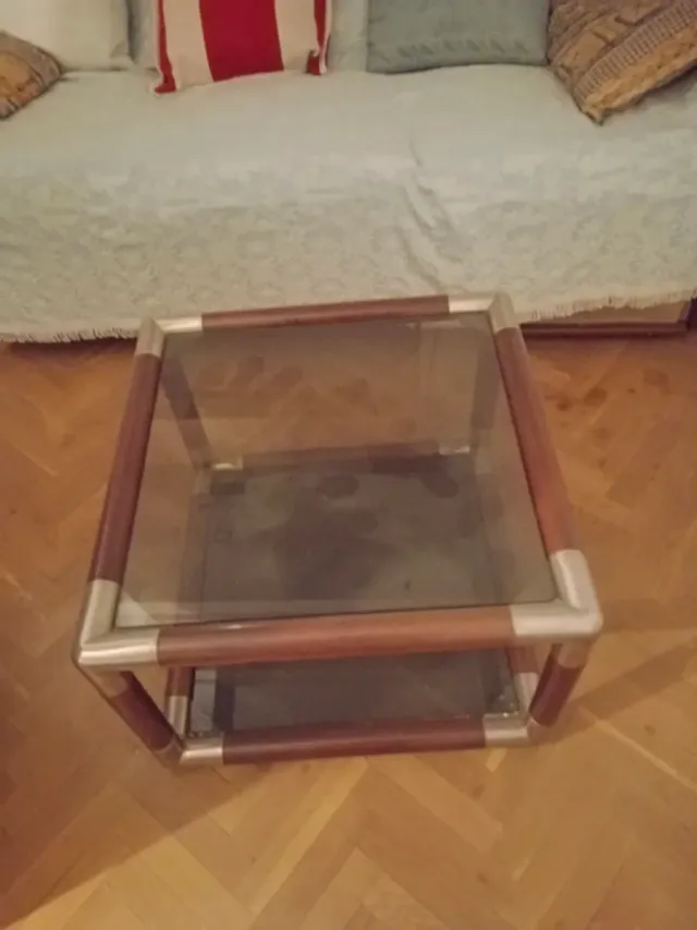 Mesa de centro,salón, cristal y madera.