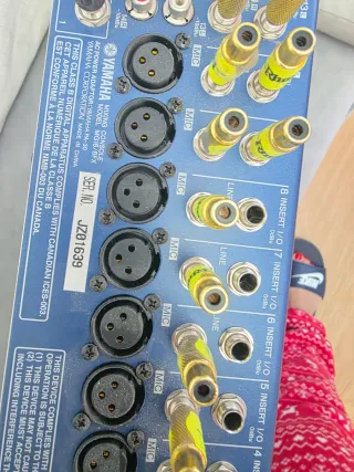 Mesa de mezclas Yamaha MG16/6FX