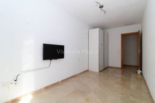 Piso en alquiler en Carrús Est - Camí dels Magros en Elche